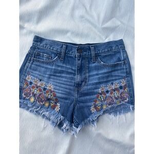 Hollister Embroidered Denim Shorts High Rise Frayed Hem Womens Size 3‎ waist 26
